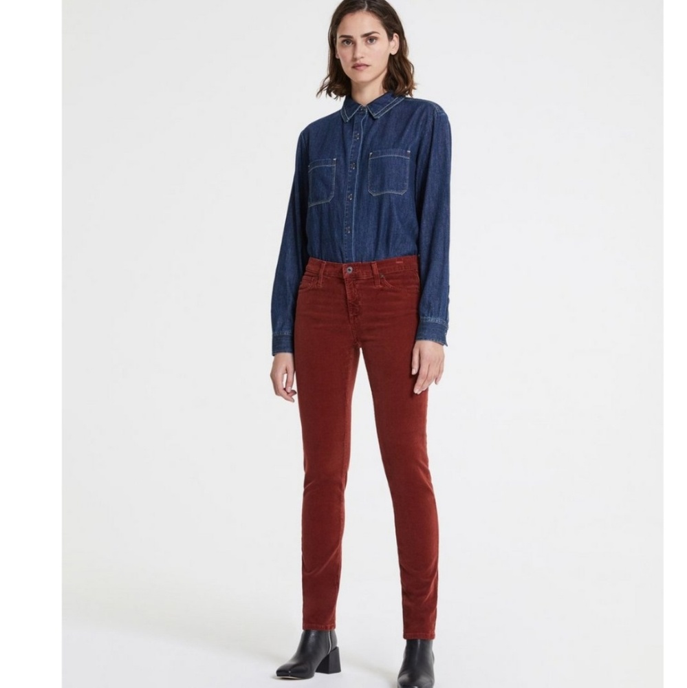 AG Jeans -Prima Corduroy -Sulfur tannic red

NWT